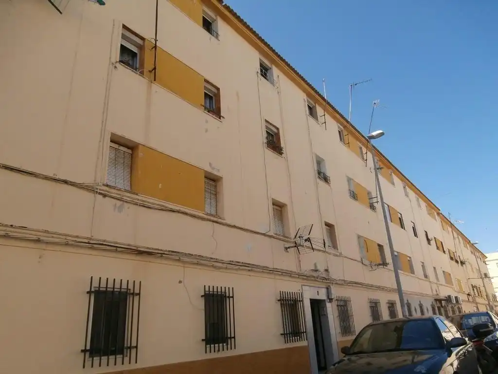 Wohnung zum Verkauf in Nuevo Parque - Los Rosales - Tráfico Pesado