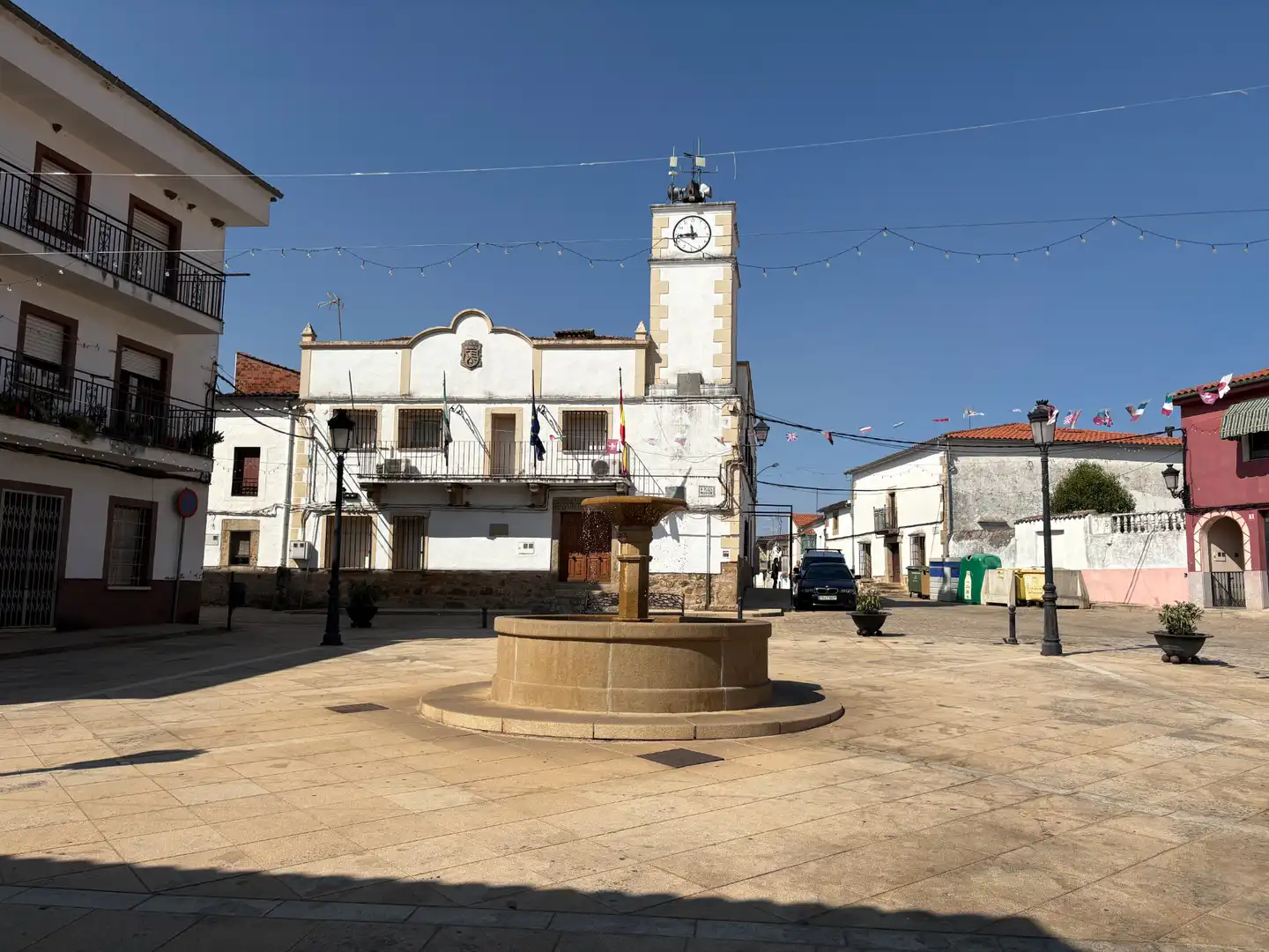 Vista exterior de Casa o chalet en venta en Tejeda de Tiétar con Balcón