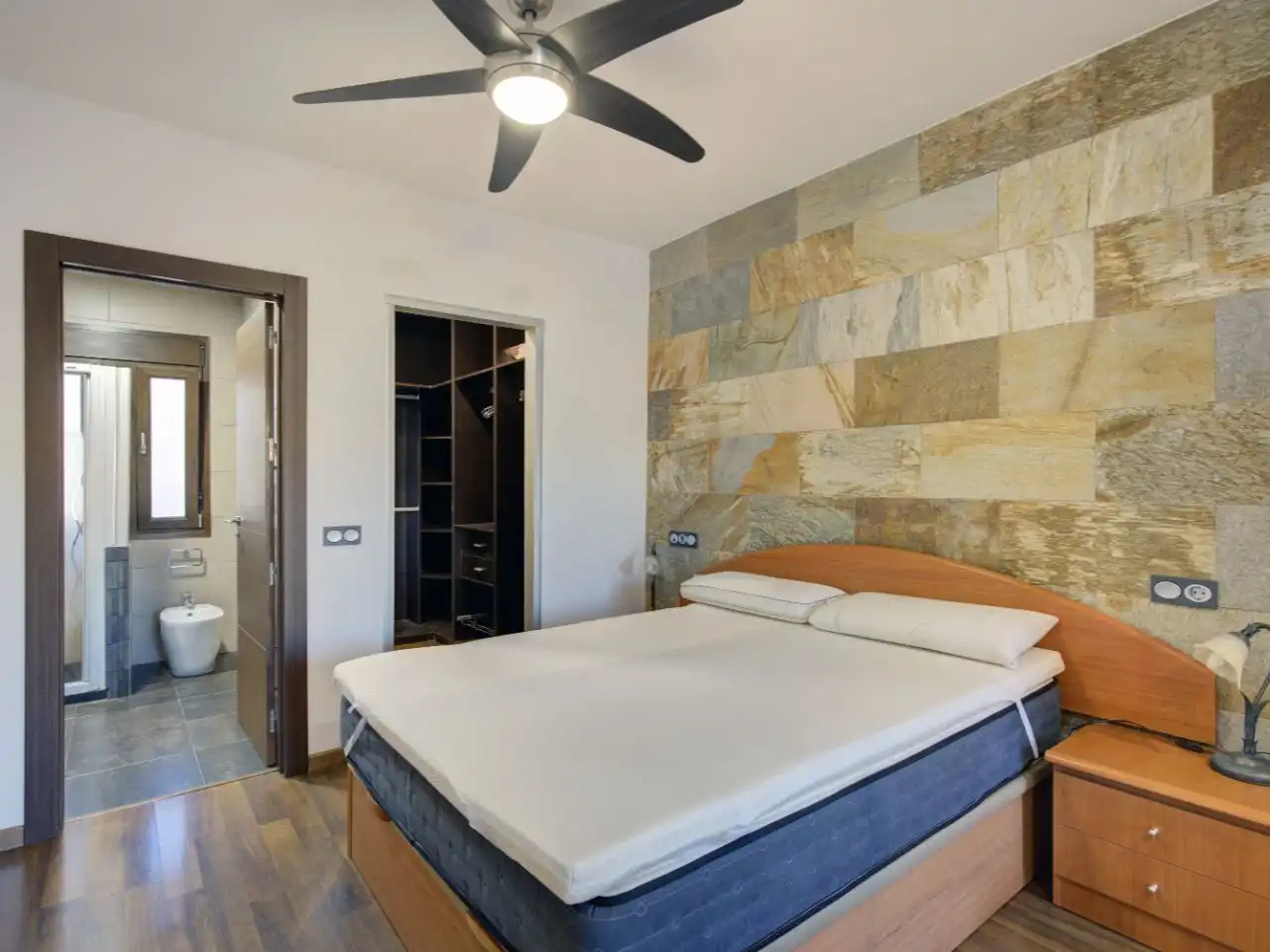 Habitación de Casa o chalet en venta en Armilla con Aire acondicionado, Terraza y Balcón