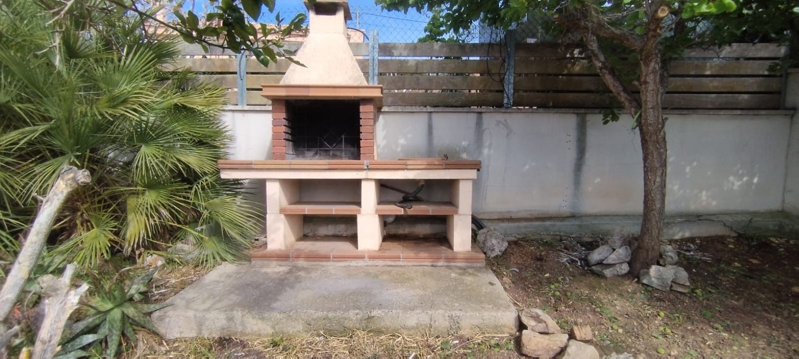 Jardí de Casa adosada en venda en Olèrdola amb Piscina comunitària