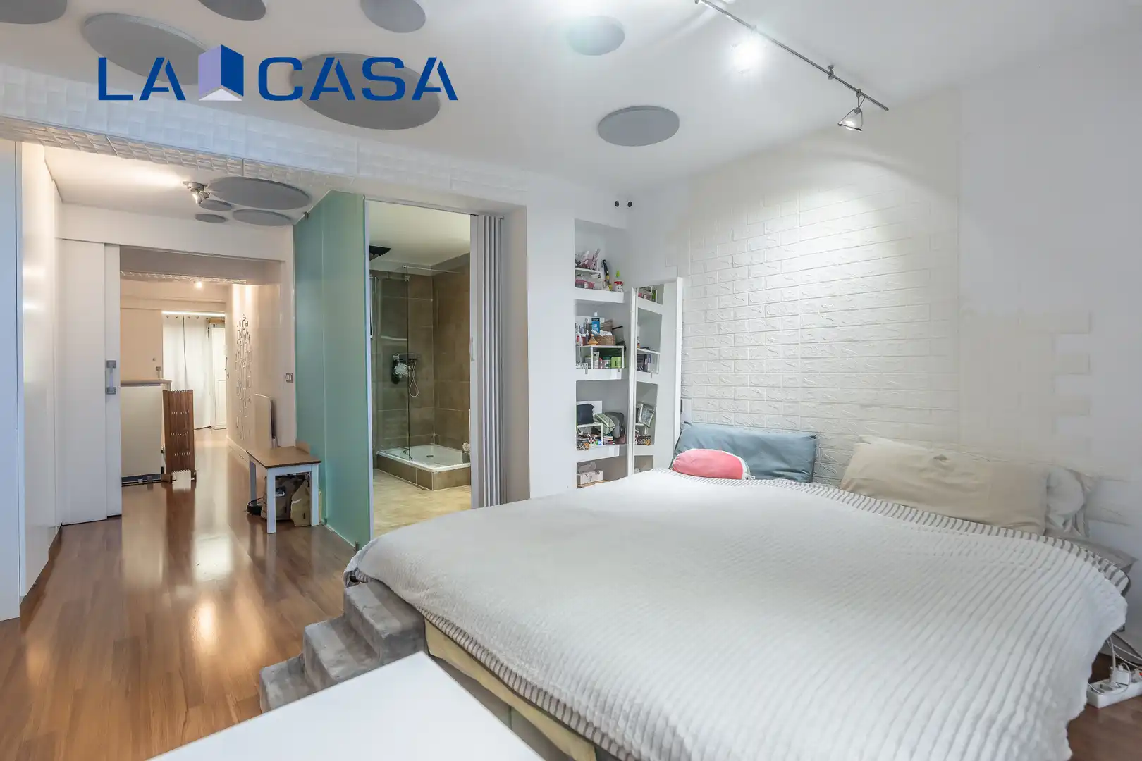 Maisonette zum Verkauf in Madrid mit Klimaanlage, Heizung und Terrasse