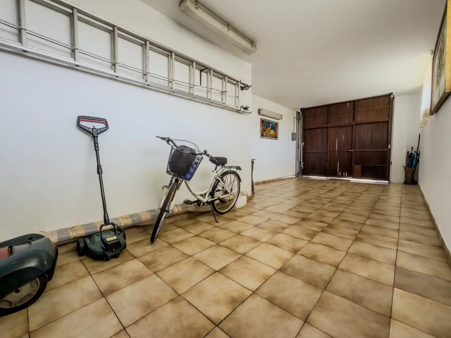 Aparcament de Casa o xalet en venda en Suances amb Calefacció, Jardí privat i Terrassa