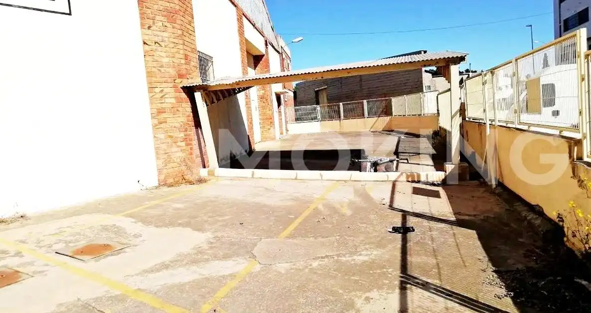 Aparcament de Nau industrial en venda en Vila-real