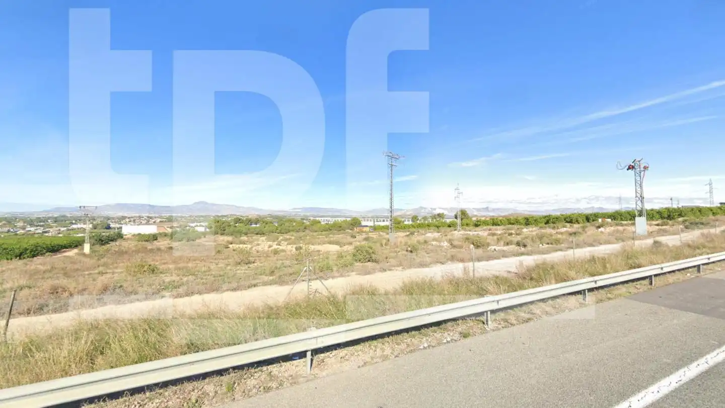 Terreno industrial en venta en Santomera