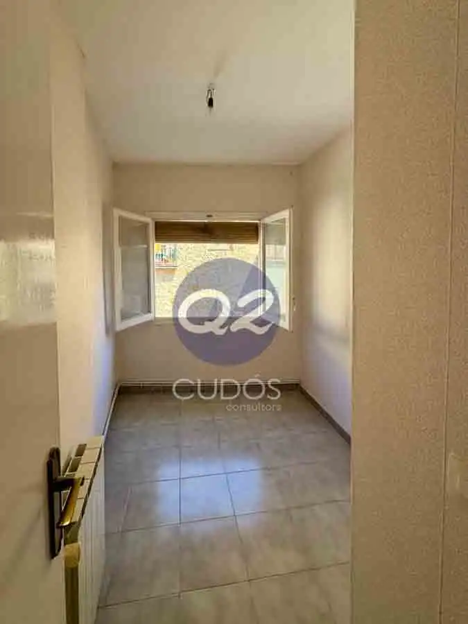 Schlafzimmer von Einfamilien-Reihenhaus zum Verkauf in Os de Balaguer mit Heizung