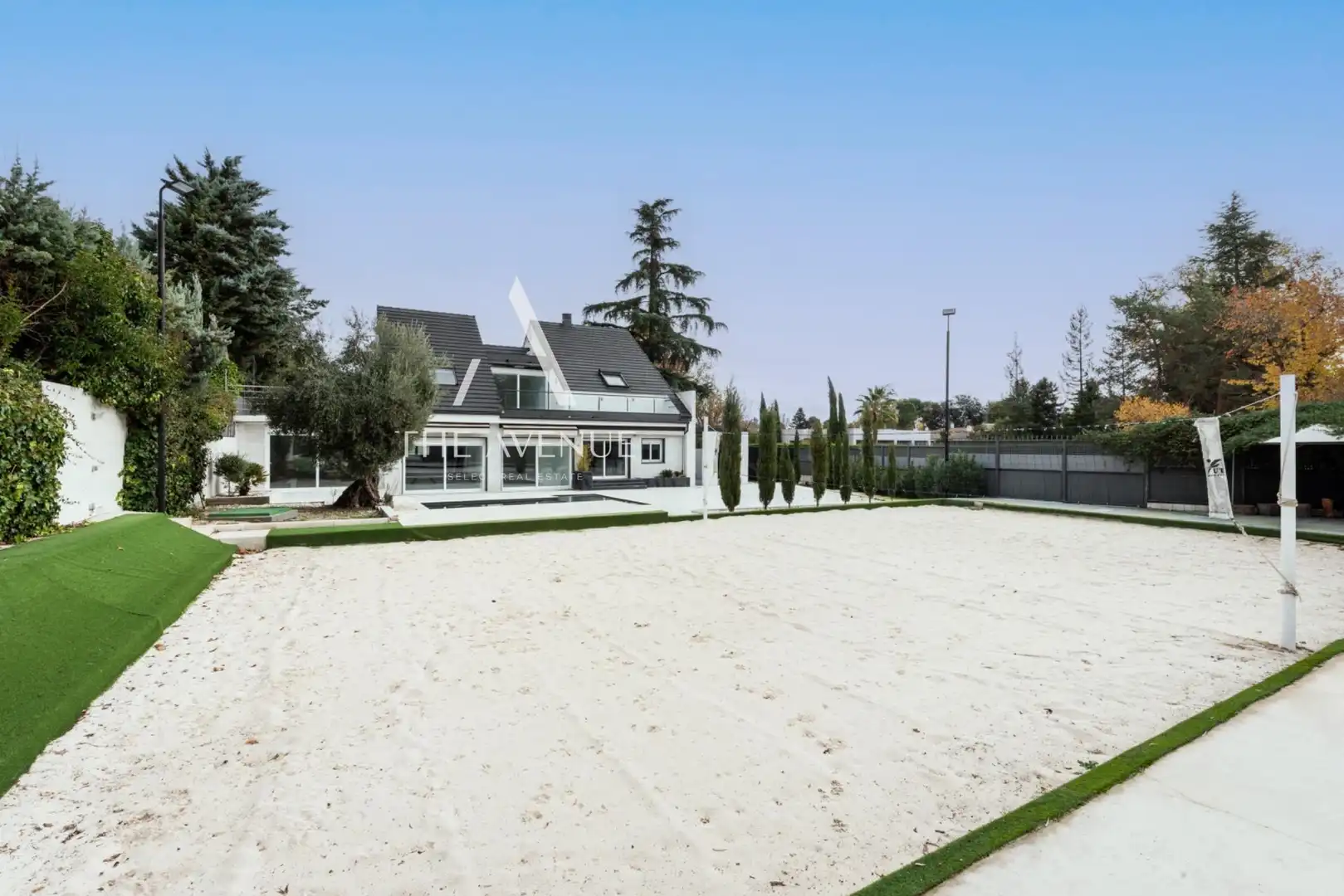 Casa o xalet en venda en La Moraleja amb Aire condicionat, Calefacció i Jardí privat