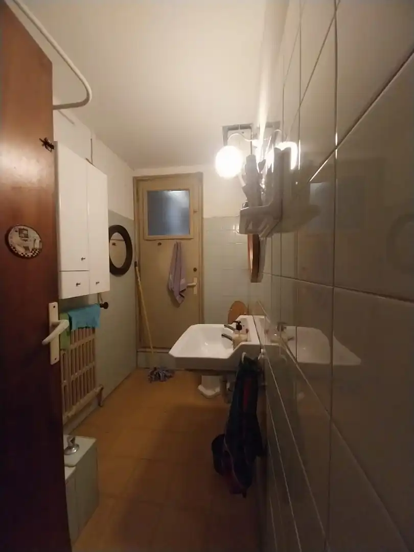 Bathroom of Flat for sale in Figueres  with Heating and Balcony