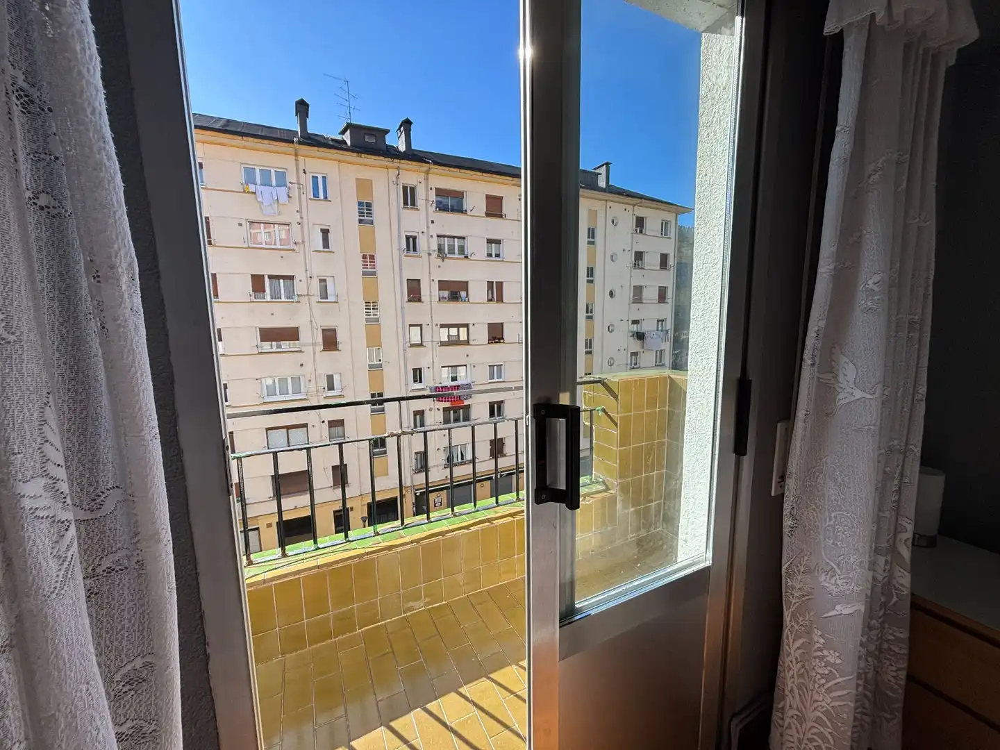 Habitación de Piso en venta en Eibar con Calefacción y Amueblado