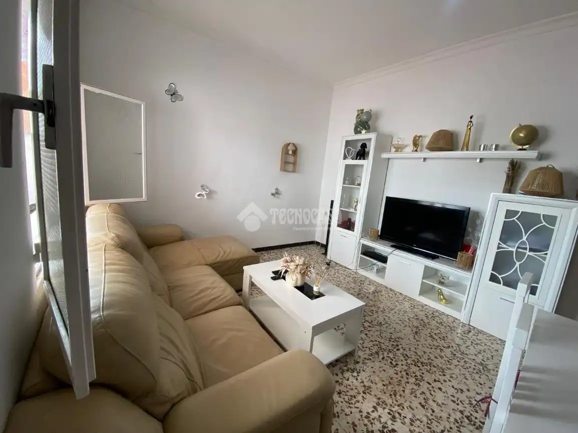 Sala de estar de Piso en venta en Pilas, Sevilla