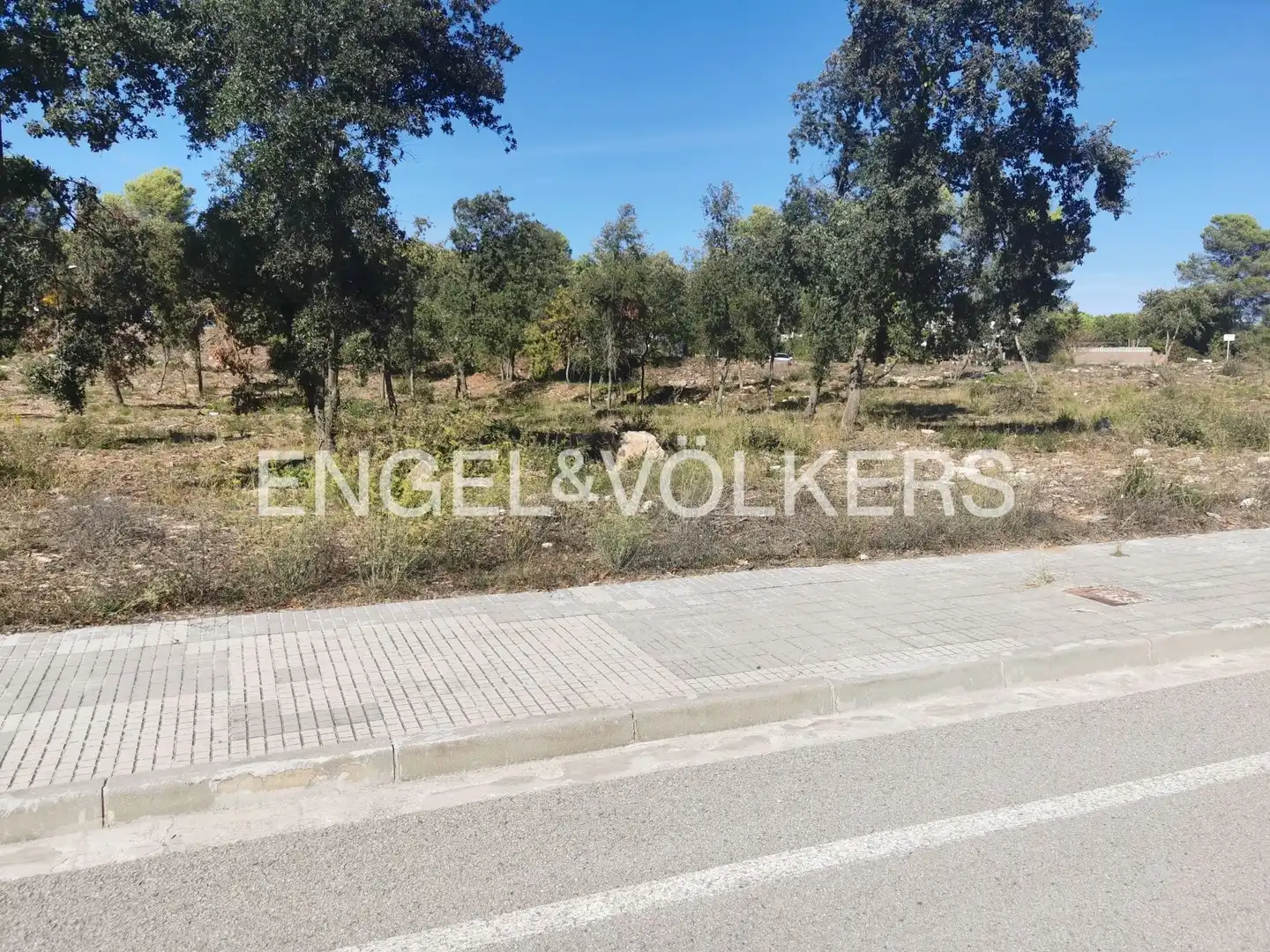 Wohnbaugrundstück zum Verkauf in Begues, imagen 6