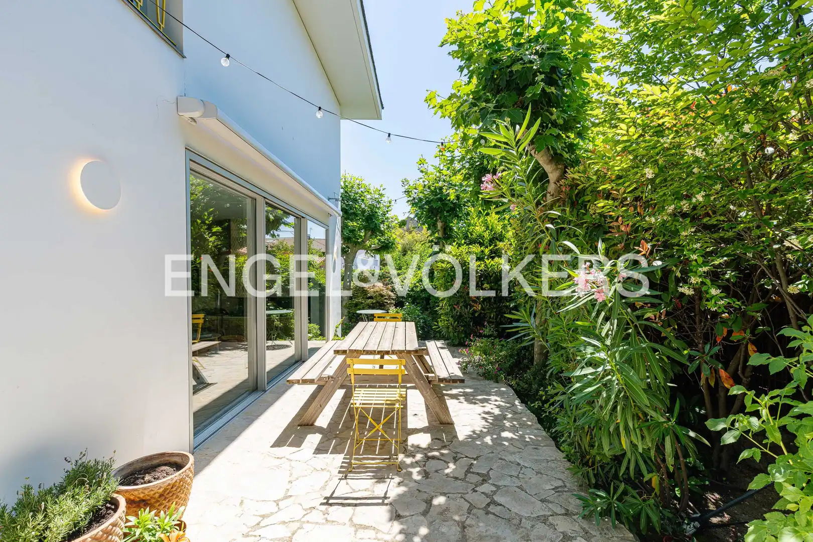 Terraza de Casa o chalet en venta en Madrid con Aire acondicionado, Calefacción y Jardín privado