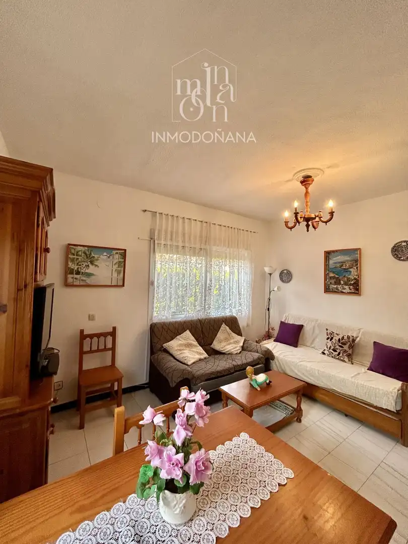 Sala de estar de Casa o chalet en venta en Almonte con Calefacción, Terraza y Amueblado