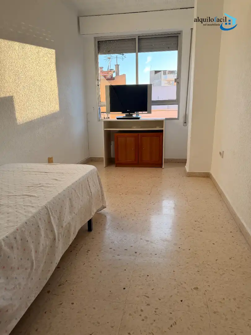 Appartamento con terrazza in affitto a Calle Covadonga 15, imagen 4