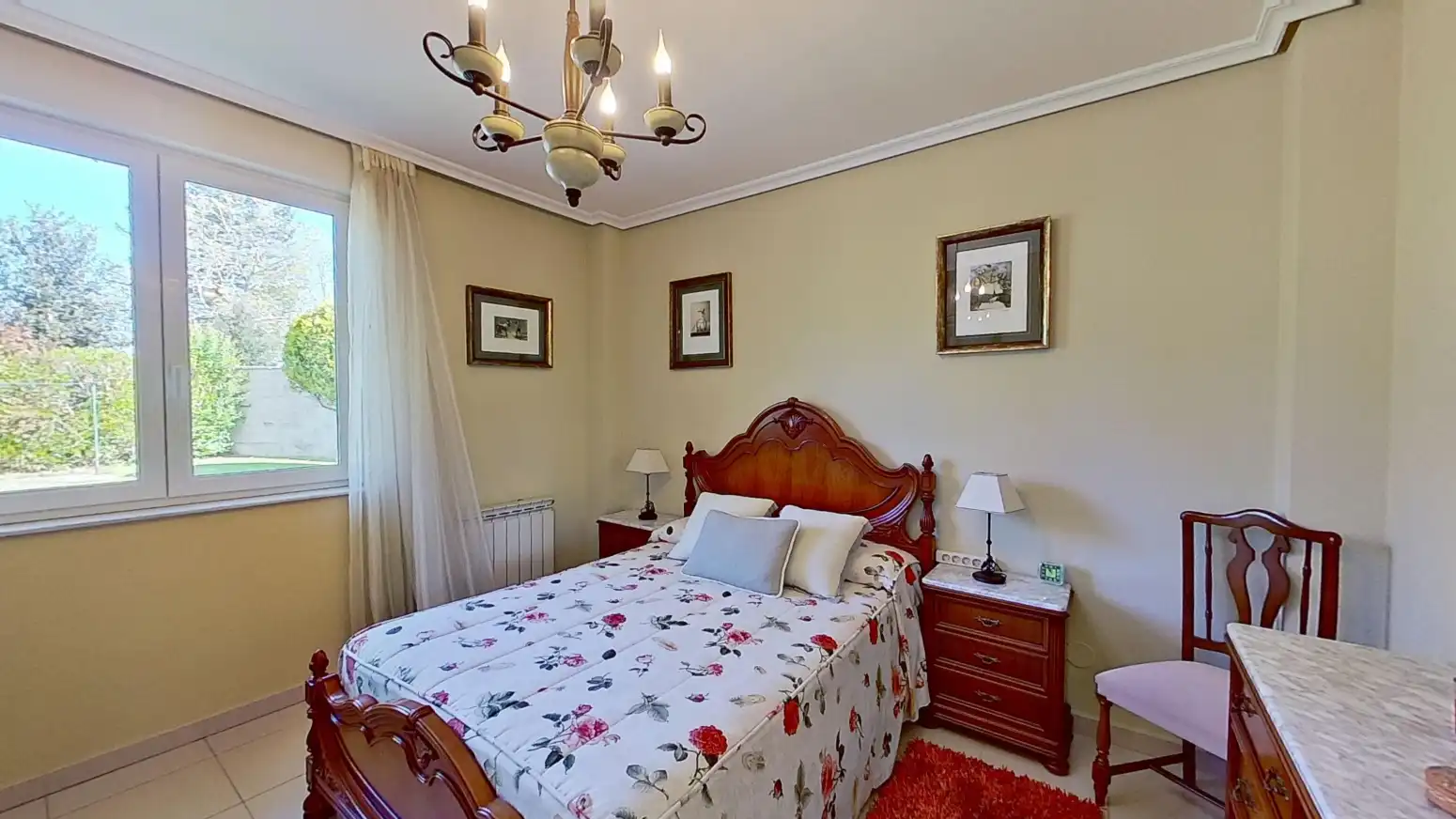 Habitación de Casa o chalet en venta en Reocín con Calefacción, Jardín privado y Terraza