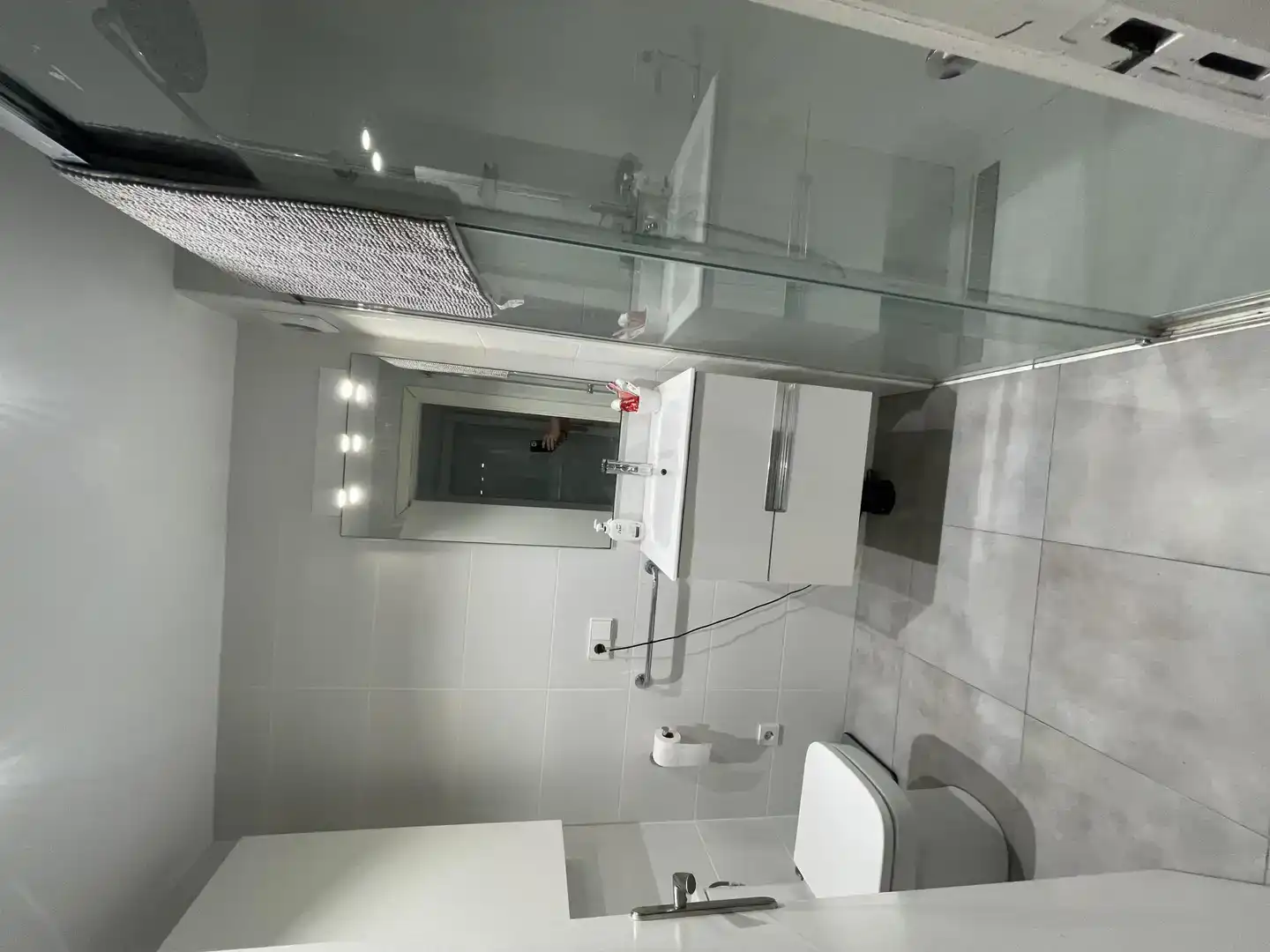Bathroom of Flat for rent in Alcúdia  with Air Conditioner and Balcony