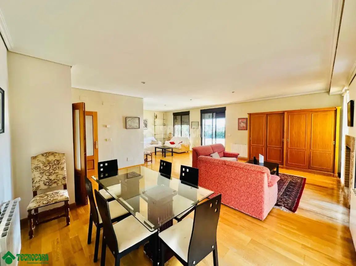 Sala de estar de Casa o chalet en venta en Layos con Calefacción y Jardín privado