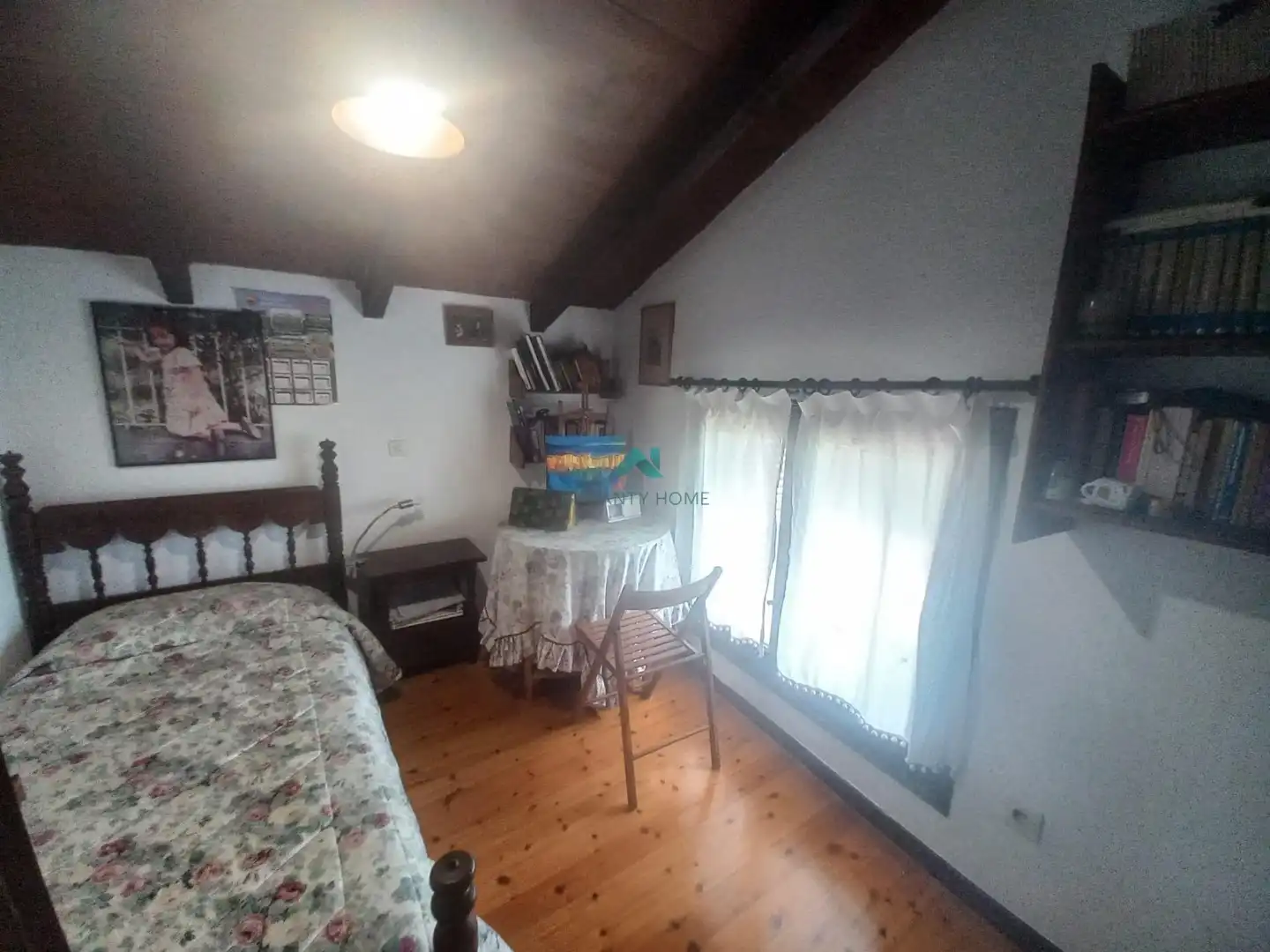 Habitación de Casa adosada en venta en Voto con Calefacción, Jardín privado y Terraza