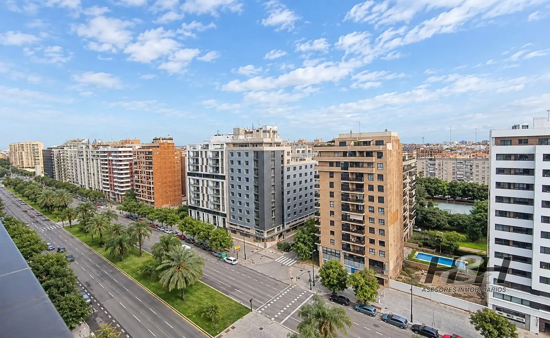 Penthouse with pool for sale in Camins al Grau, imagen 25