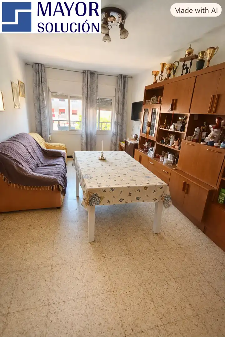 Piso con ascensor en venta en Poble Nou - Torre-romeu - Can Roqueta