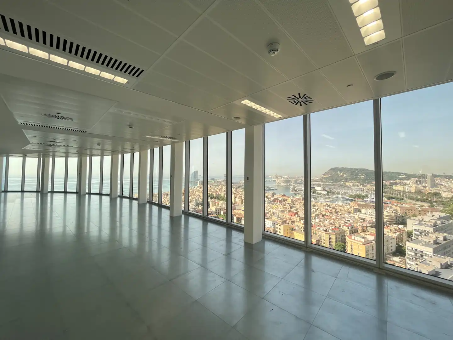 Oficina de alquiler en Barcelona con Aire acondicionado y Calefacción
