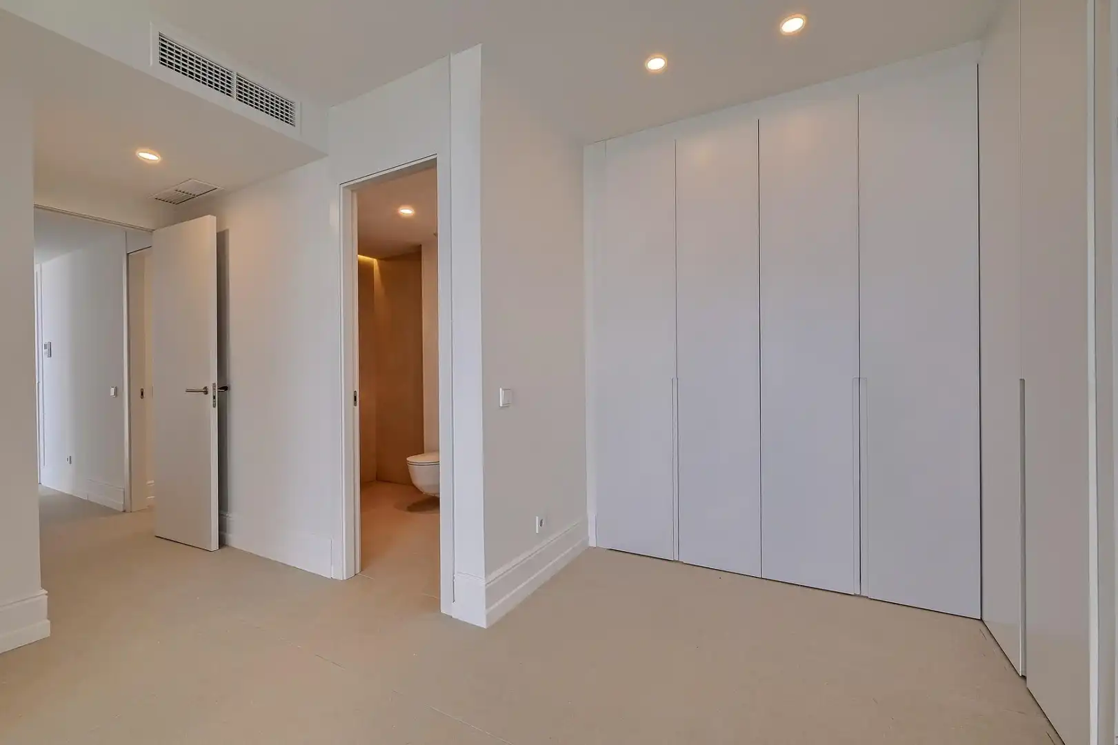 Apartments for sale in Fuengirola  with Air Conditioner, Terrace and Storage room