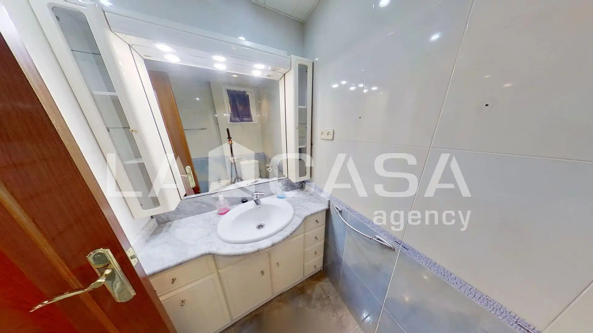Appartement avec terrasse à vendre à Carrer de Torà, imagen 26