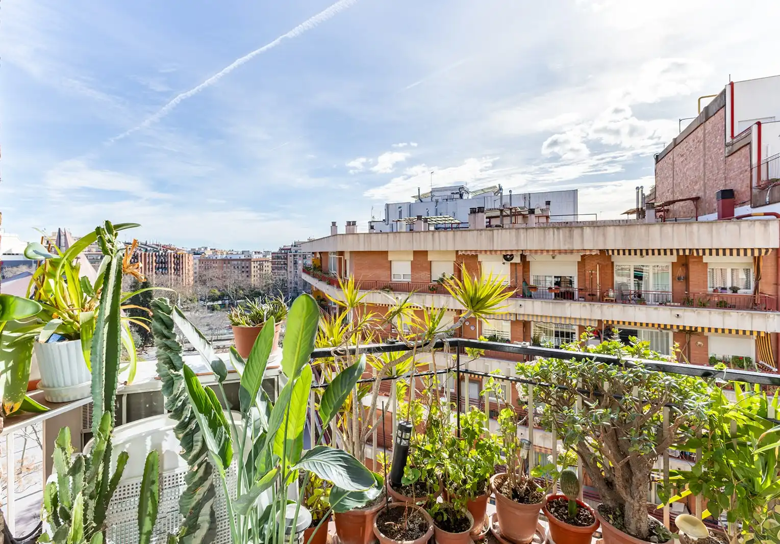 Pis en venda a Carrer de la Indústria, Navas, Sant Andreu