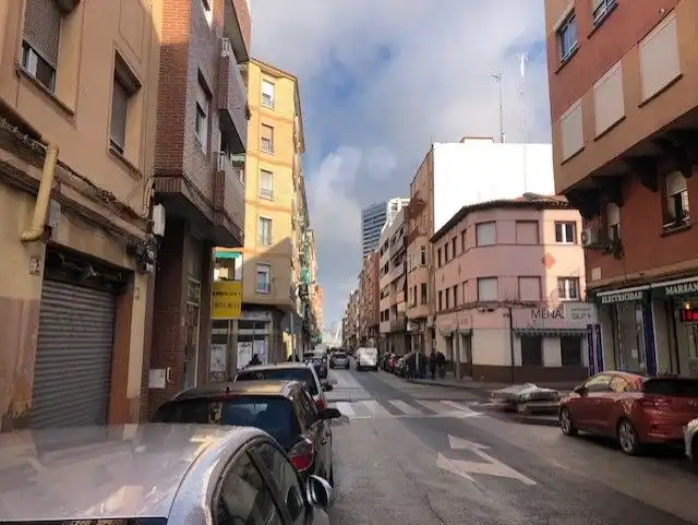 Local comercial en venda a Calle de Arias, imagen 19