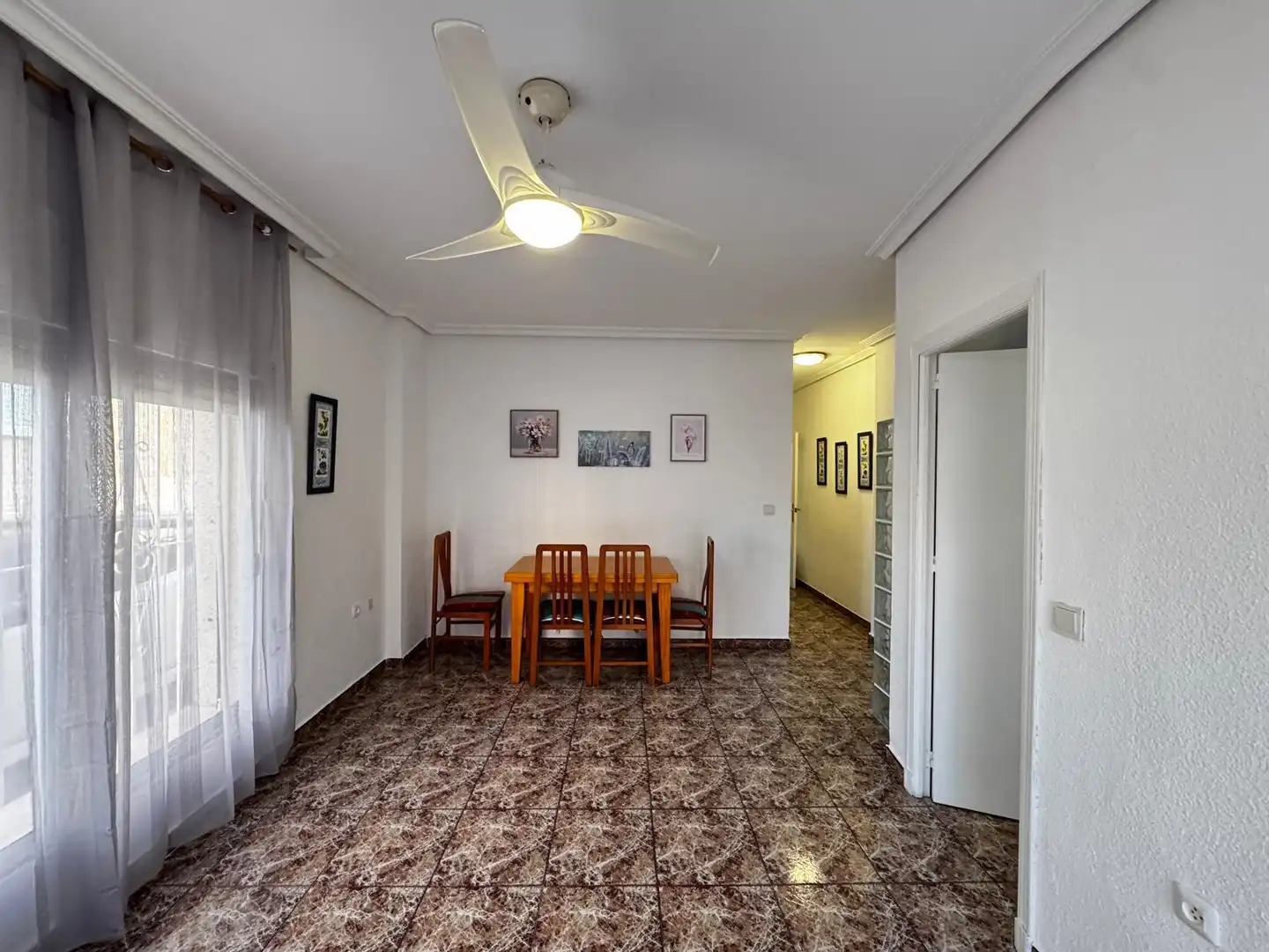 Planta baixa en venda a Calle CHAMARTIN, Lo Pagán