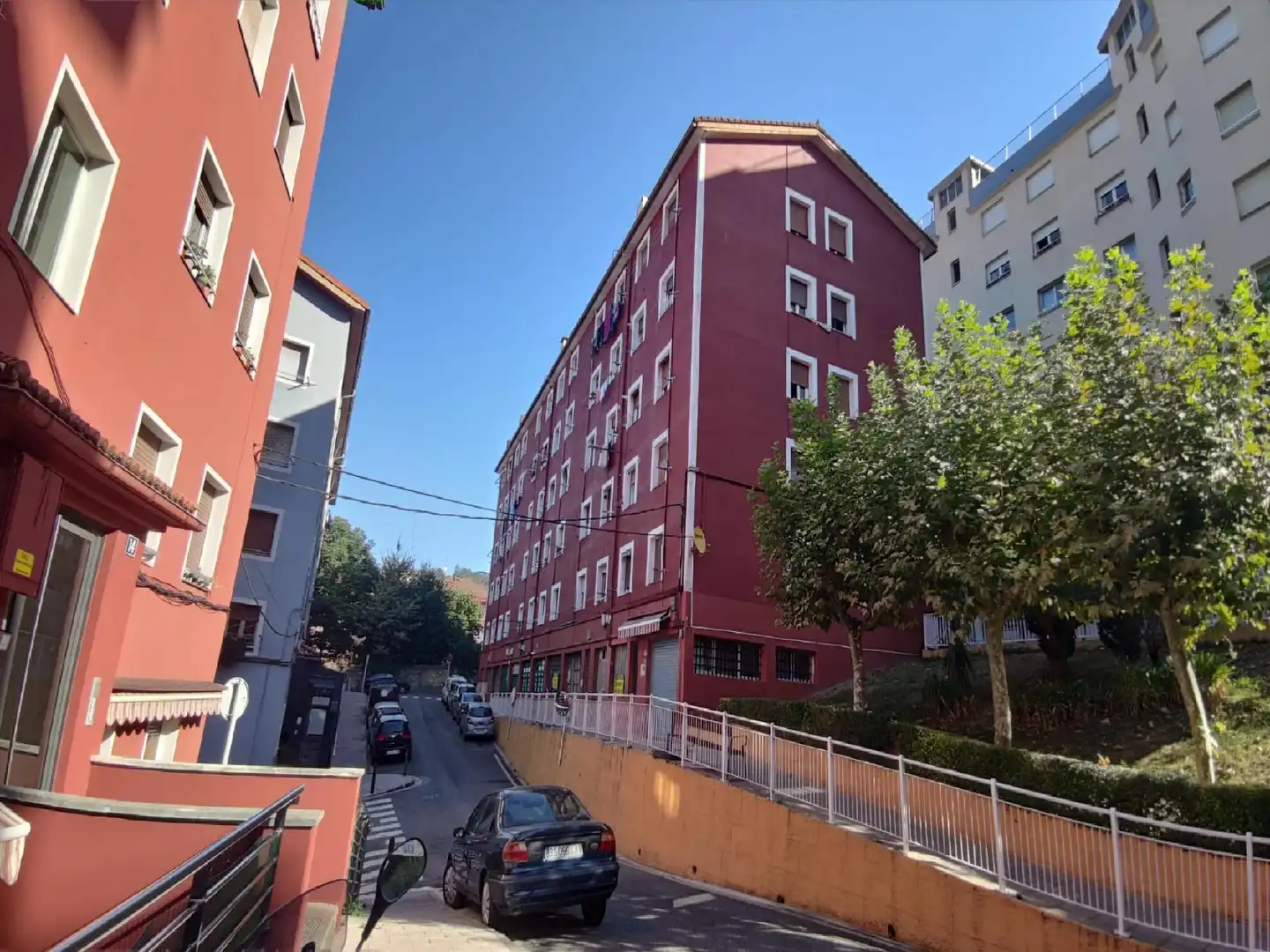 Vista exterior de Pis en venda en Eibar, Gipuzkoa