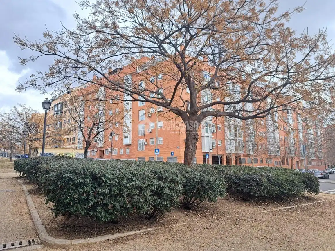 Exterior view of Flat for sale in Madrid  with Air Conditioner and Terrace