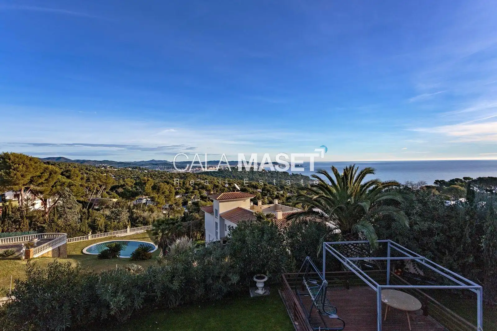 Außenansicht von Haus oder Chalet zum Verkauf in Calonge i Sant Antoni mit Heizung, Privatgarten und Terrasse