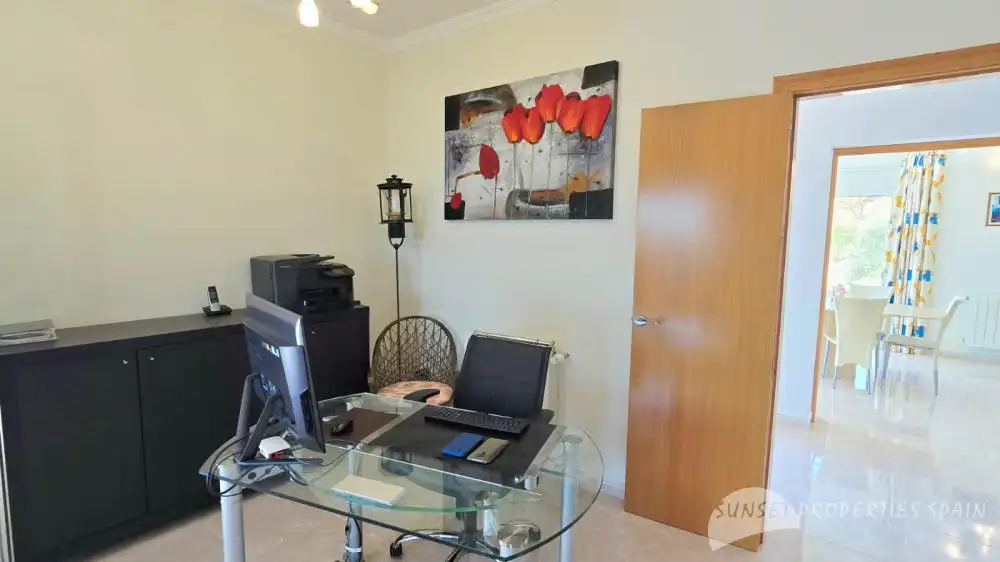 Houses for sale in Cómpeta  with Air Conditioner, Private garden and Swimming Pool