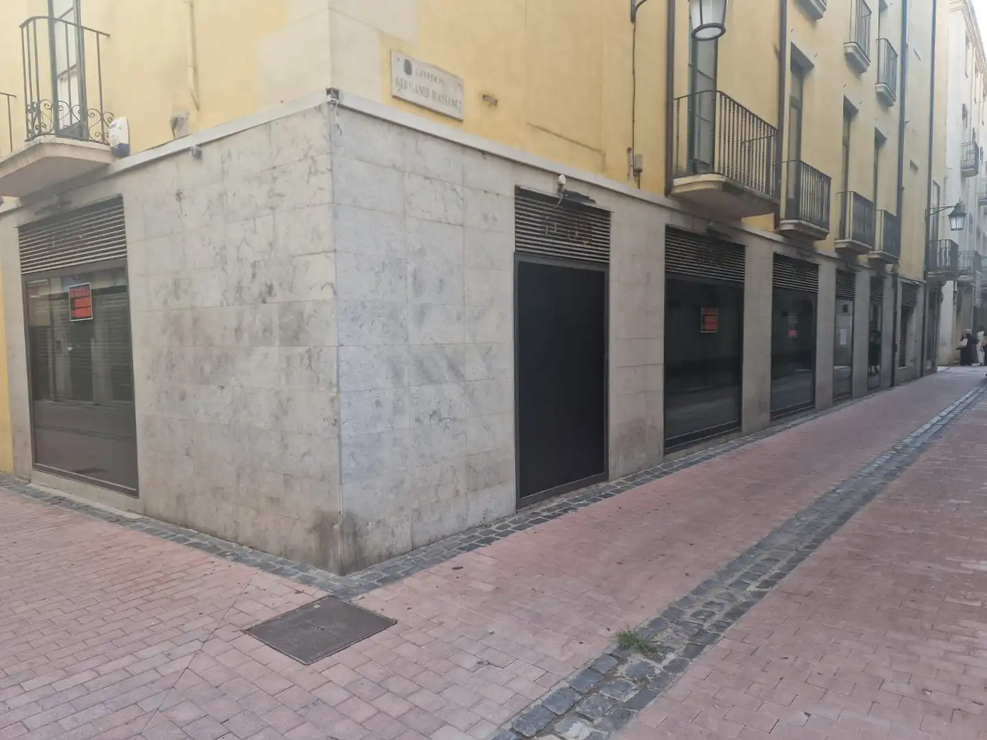 Vista exterior de Local de lloguer en Figueres
