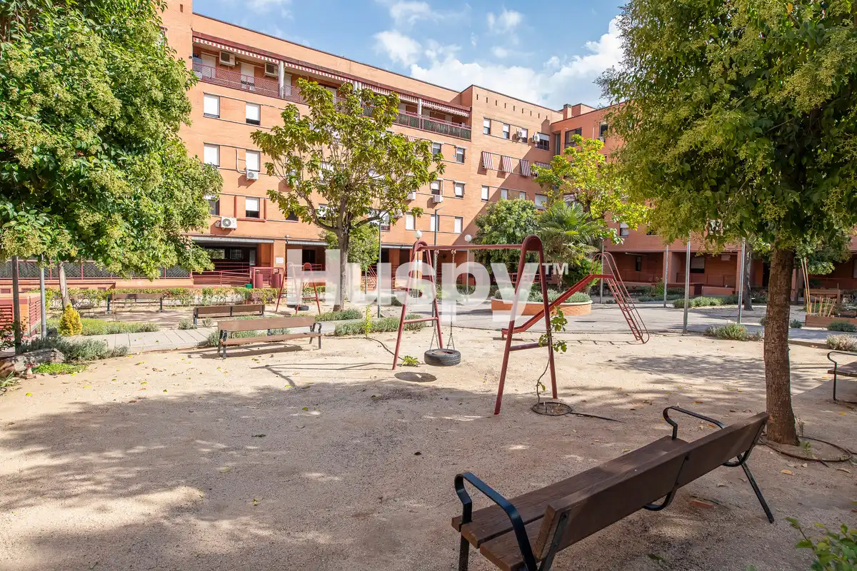 Pis amb jardí en venda a Avenida de María Guerrero, imagen 34