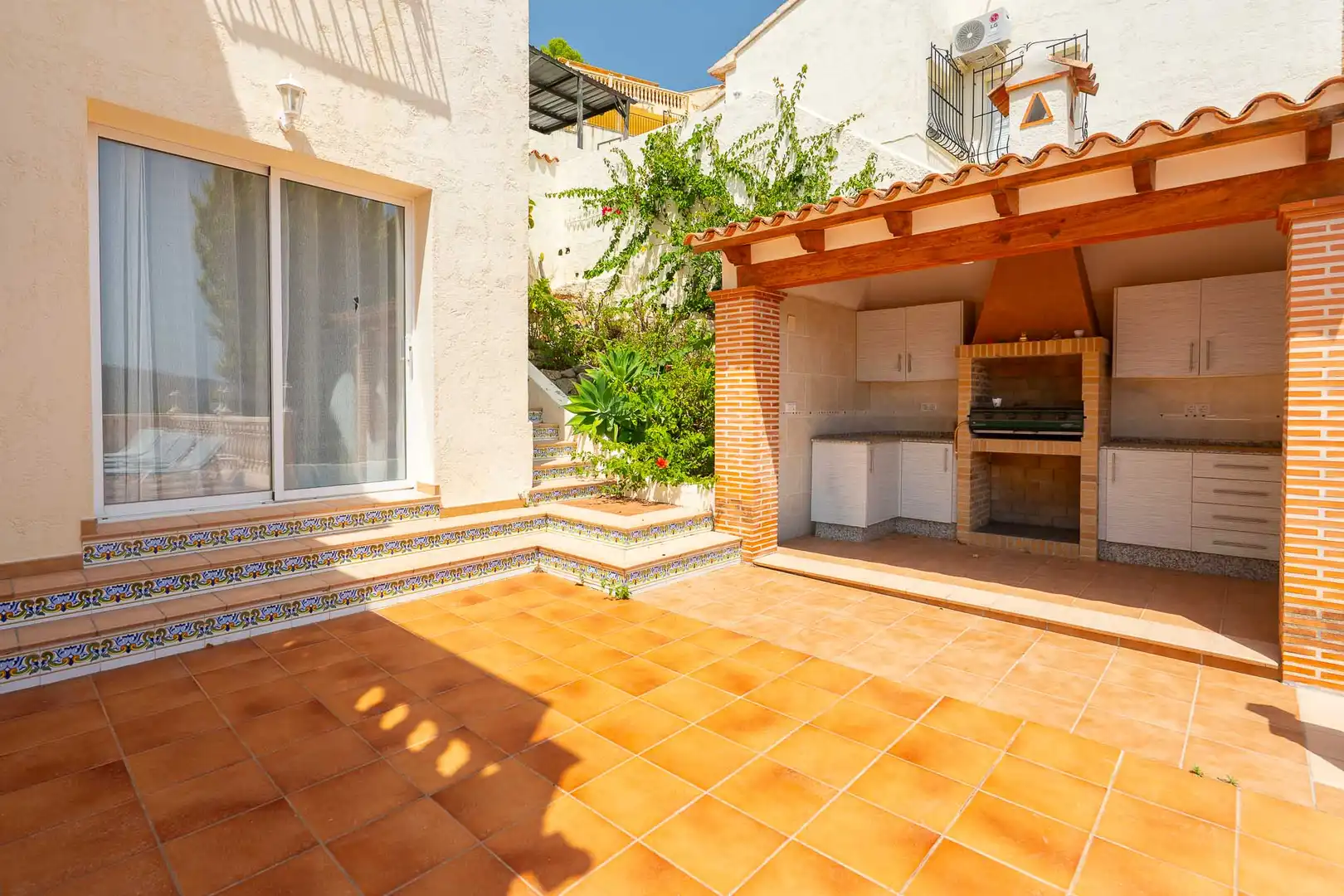Detached house with pool for sale in Xaló, imagen 7