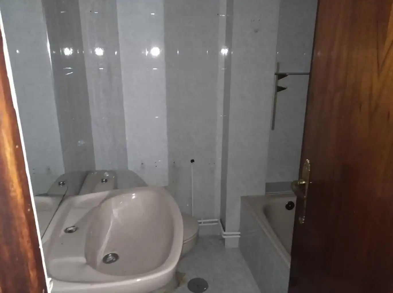 Bathroom of Flat for sale in Ponferrada  with Heating and Terrace