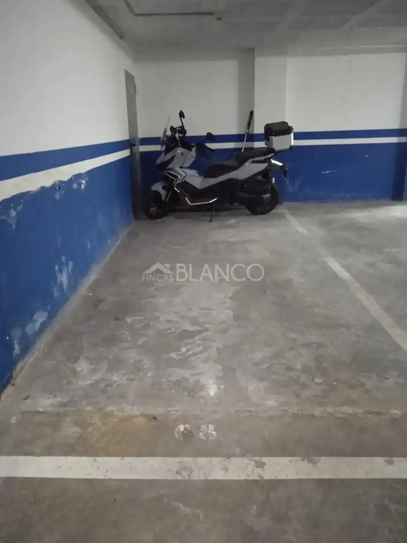 Piso en venta en Abrera