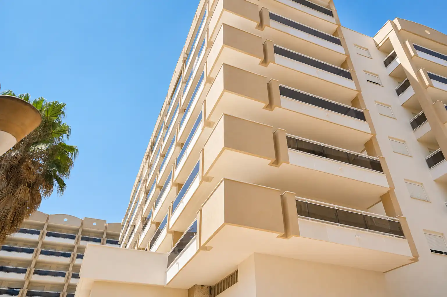 Piso con terraza en venta en Carrer del Vendrell, imagen 5