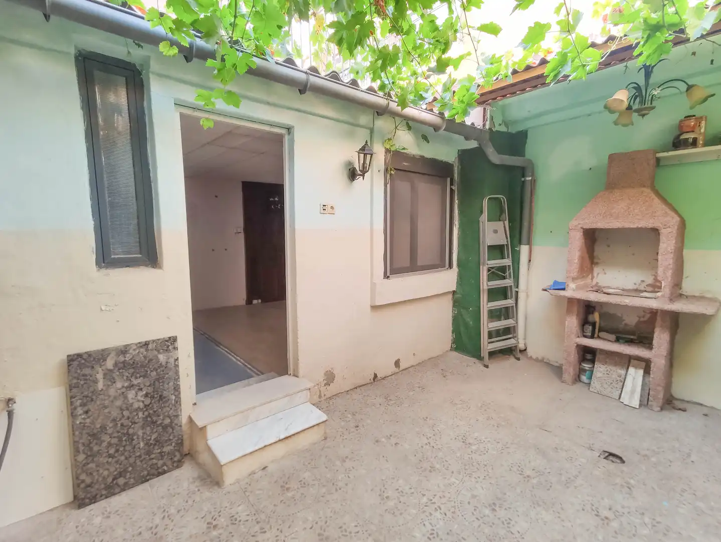 Vista exterior de Casa o xalet en venda en Orihuela amb Traster