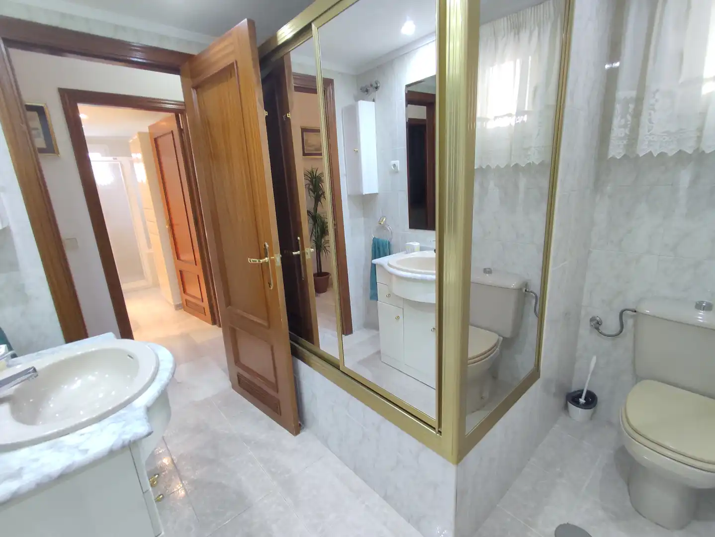Baño de Piso en venta en Málaga con Aire acondicionado, Terraza y Trastero