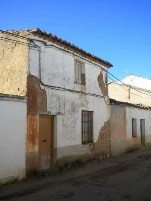 Exterior view of Houses for sale in Manganeses de la Lampreana