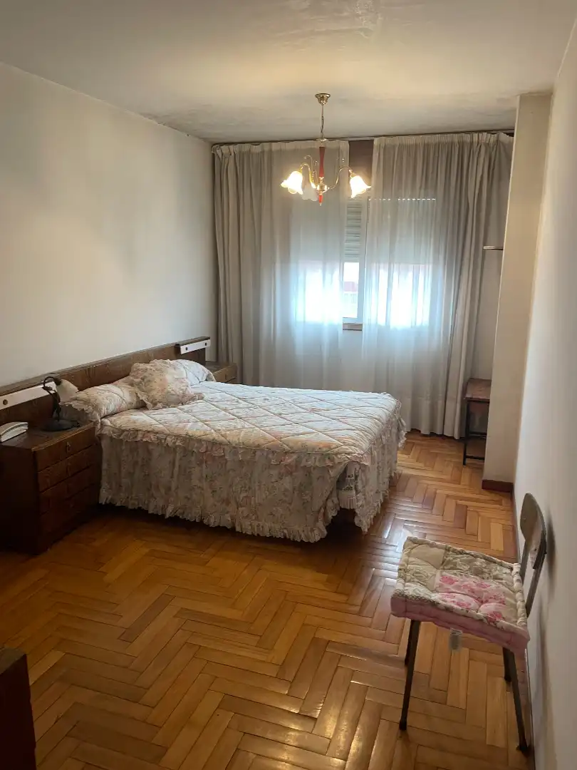 Habitación de Piso en venta en Tui con Amueblado y Balcón