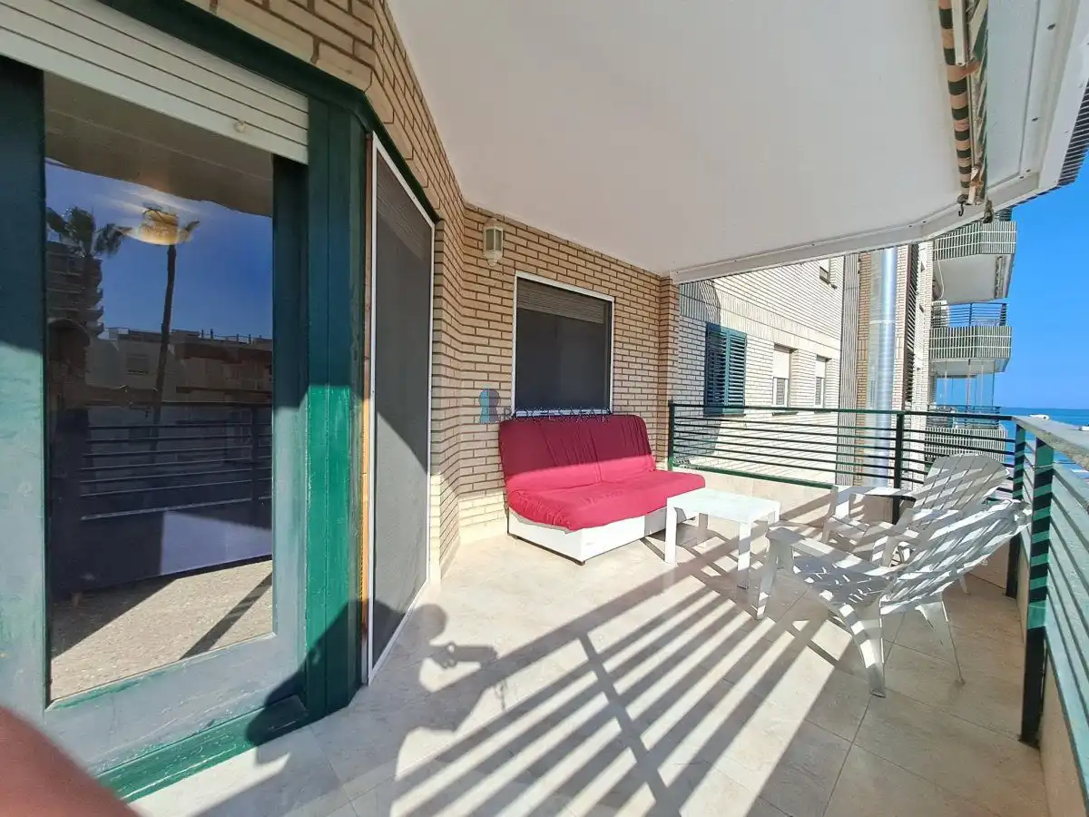 Terrasse von Wohnungen zum Verkauf in Benicasim / Benicàssim mit Klimaanlage, Terrasse und Gemeinschaftspool