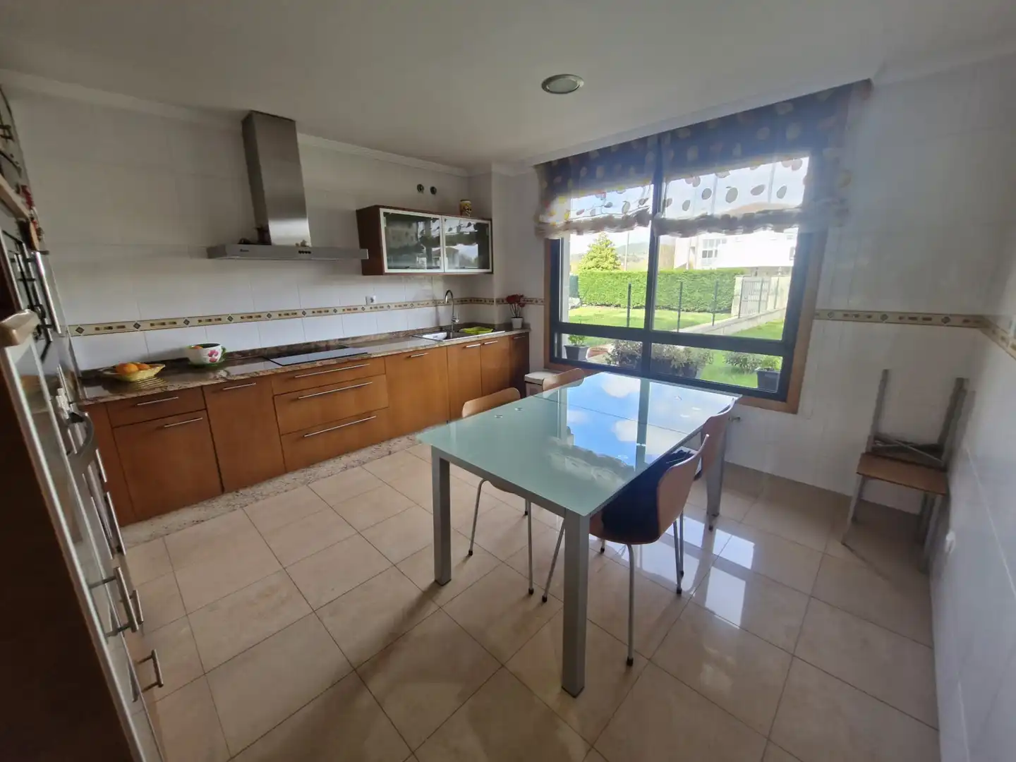 Cocina de Casa o chalet en venta en Coles con Calefacción, Jardín privado y Parquet
