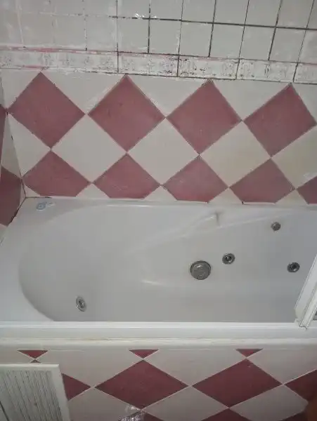 Bathroom of Flat for sale in Madrid  with Storage room