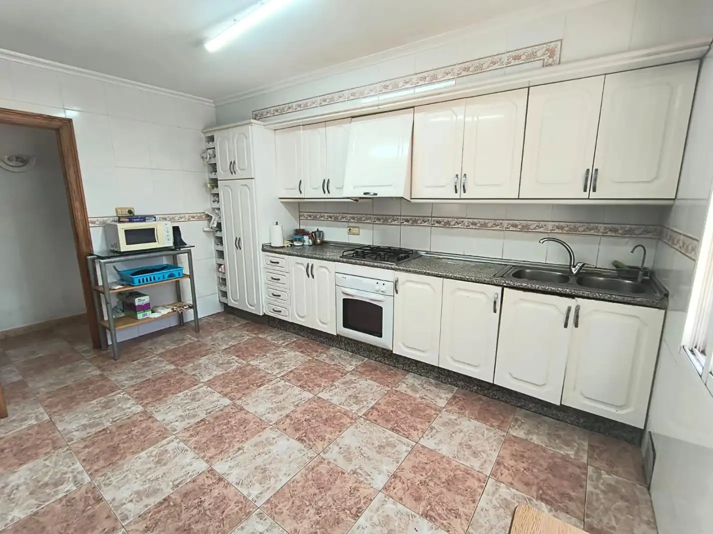Cuina de Casa o xalet en venda en Crevillent amb Aire condicionat, Terrassa i Piscina