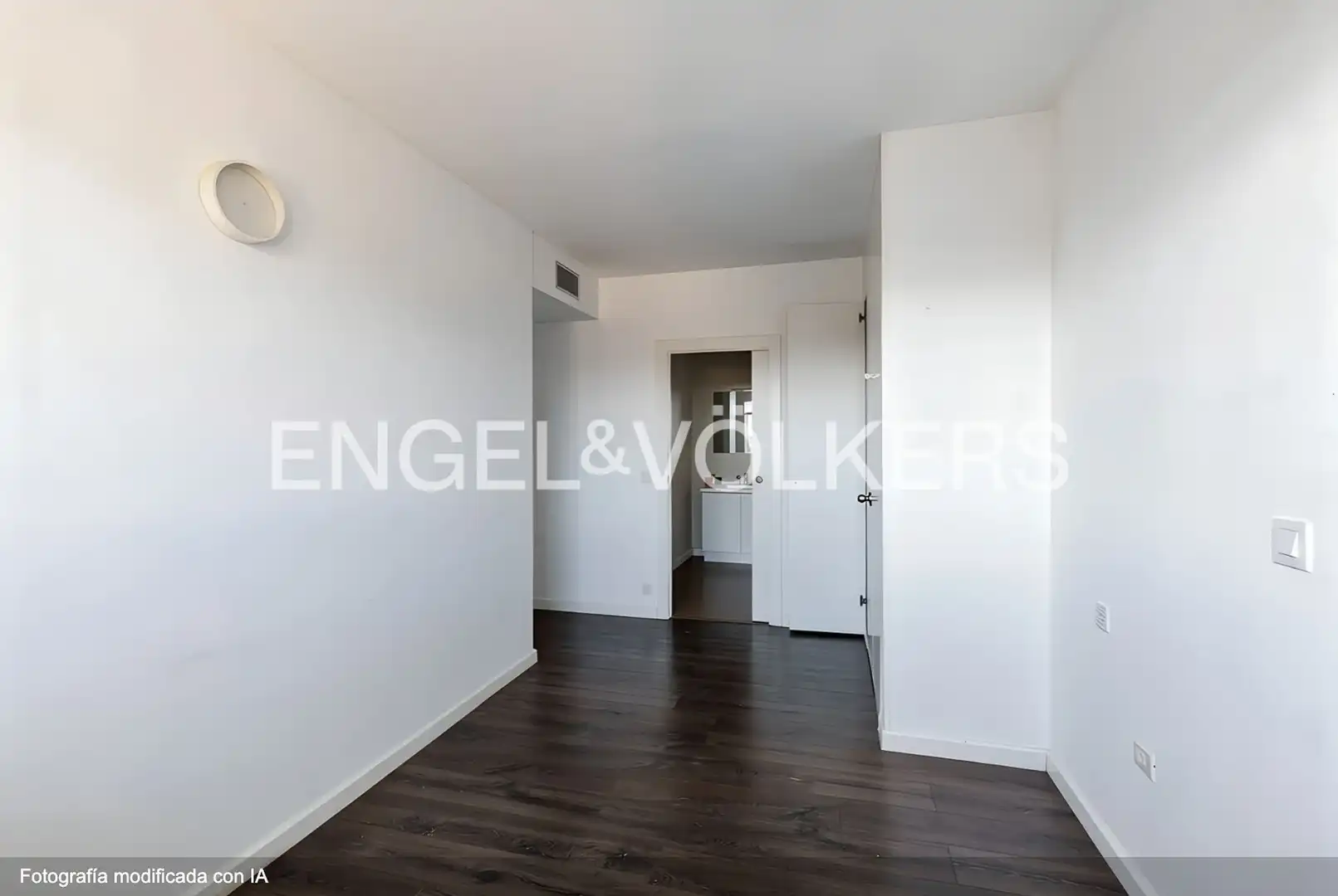 Bedroom of Flat for sale in Barcelona  with Air Conditioner, Heating and Parquet flooring