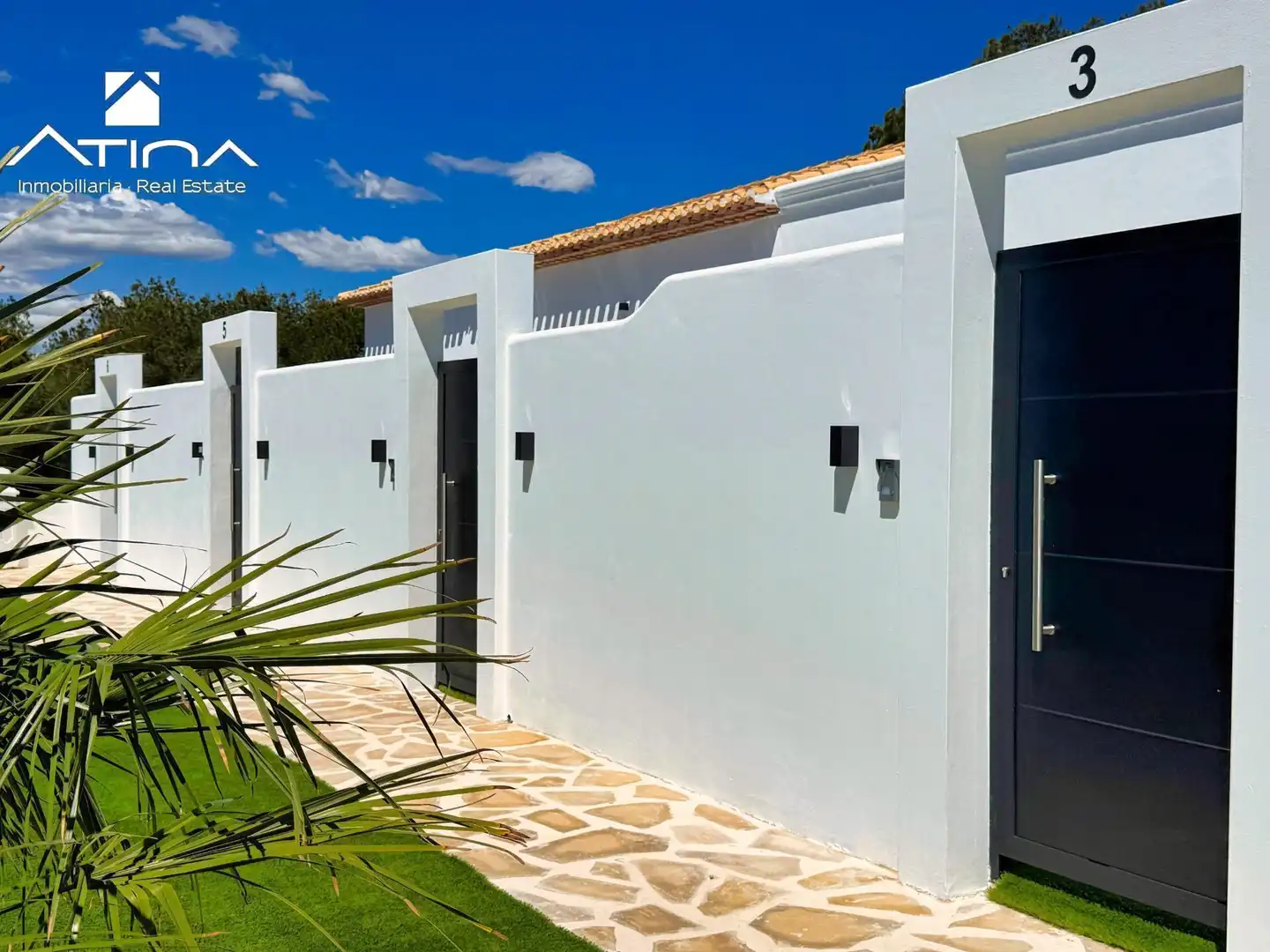 Vista exterior de Casa adosada en venta en Jávea / Xàbia con Jardín privado, Piscina y Amueblado