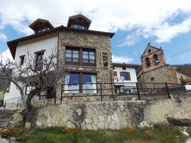 Local comercial en Venta en Vega de Liébana - C/ La Iglesia-ENTERRIAS, 5 en Camaleño